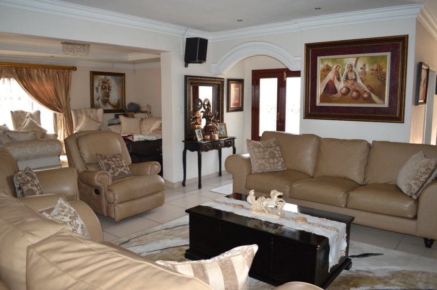 4 Bedroom Property for Sale in Flamwood North West